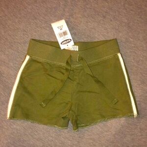 NWT Old Navy Toddler Girls Size 2T Side Stripe Knit Shorts